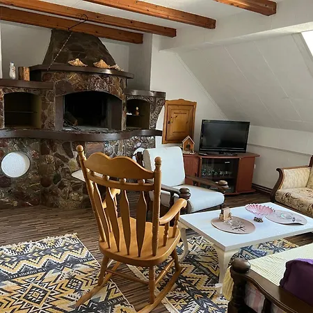Apartment Idila
